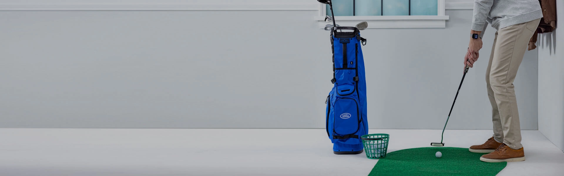 Look great on the course and in the office with custom golf bags, golf balls & more.